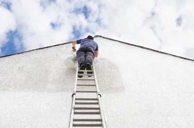 Peinture extérieure à Lapeyrouse-Mornay — façades et ravalement